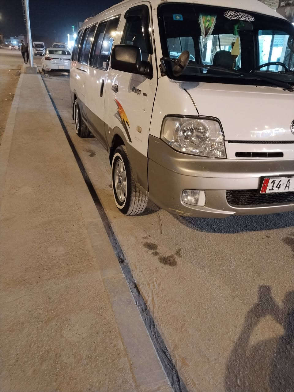 سلام عليكم سياره لبيع بديهه مكفول من الضربه رقمهه بصره السياره موديلهه 2007 مكانهه نجف السعر 130 وبيهه مجال رقم الموبايل ***********
