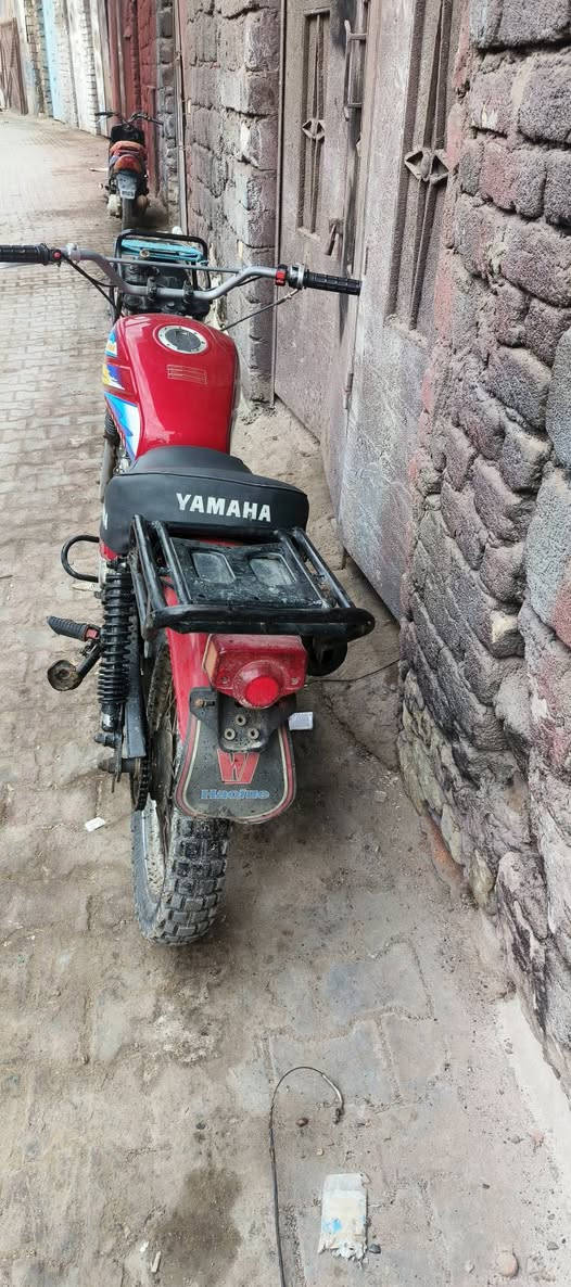 قفاز ياماه مكينه بلاد بل هوير رقم *********** سعر 650 وبيه مجال
