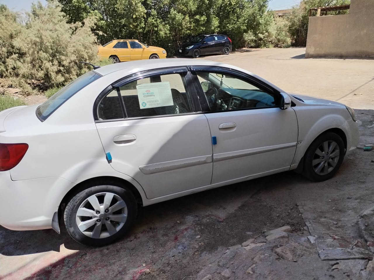كيا ريو خليجي.مكينة. گير شرط. تبريد حداديه كله جاهز. رقم لل31. بسمي. ضربة بسيطة جاملغ. الايمن ونص من البنيد. مصبوغات. مكينة 1500. سيارة كلش حلوه. وناعمه ونضيفه. سعر. 82      ***********
