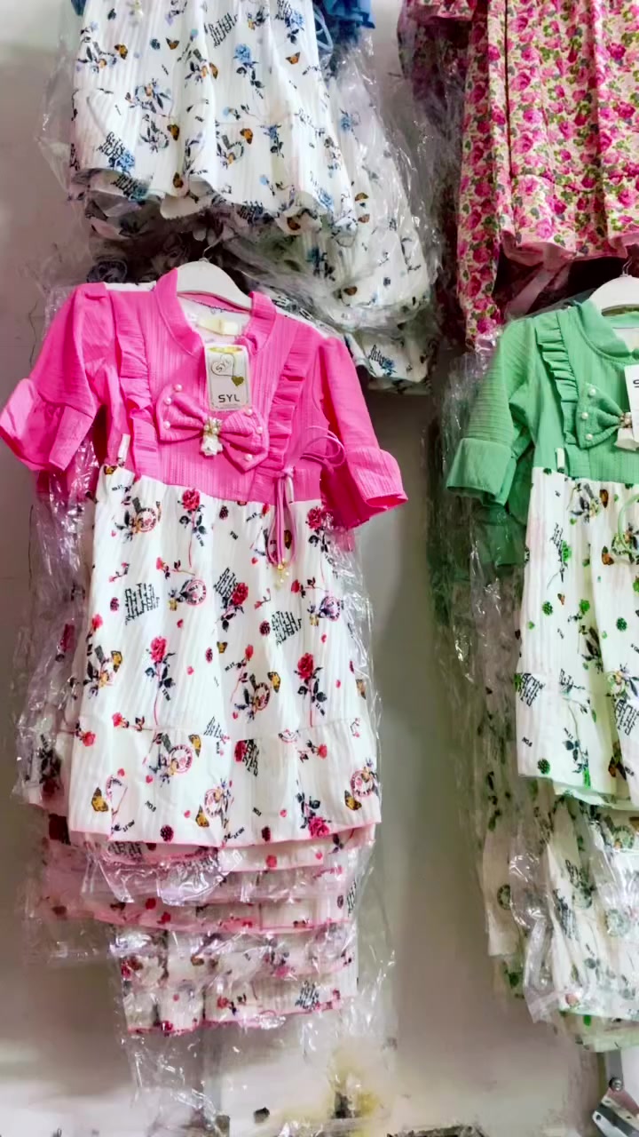 🌞👕 وصلت تشكيلة الصيف الجديدة 👗🌸
ملابس ولادي – بناتي – نسائية
ألوان صيفية حلوة 🌈 وخامات خفيفة ومريحة بهالحر ☀️
فساتين 👗
تيشيرتات 👕
شورتات 🩳
بيجامات 🌙
أطقم صيفية مرتبة ✨
أسعار تناسب الكل وجودة ترضيكم 💯
لا تضيع الفرصة وتعال اختار ستايلك قبل نفاذ الكمية 🔥
📍 العنوان: (موت حي الحكيم )
📞 للاستفسار:***********)
