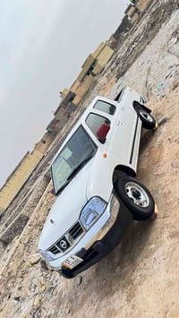 نيسان • ٢٠١٣ • تواصل خاص