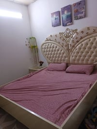 شلع • سرير • اثاث