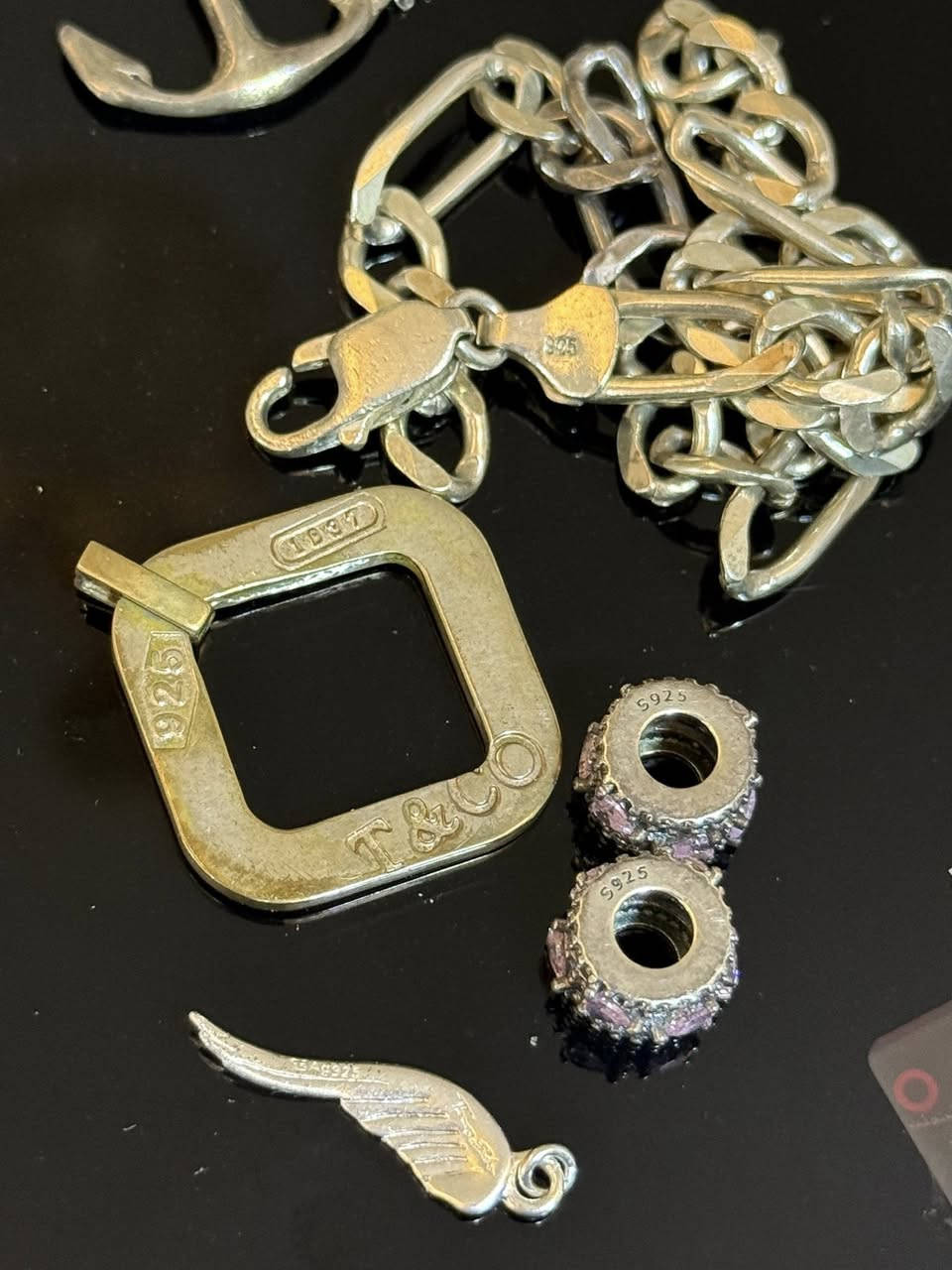 قطع فضة اصلية مختمة وزن 42 غرام
يوجد توصيل كافة محافظات العراق


**إذا كنت صاحب هذا الإعلان وتريد حذفه لأي سبب، رجاءا أرسل رسالة إلى الدعم الفني**