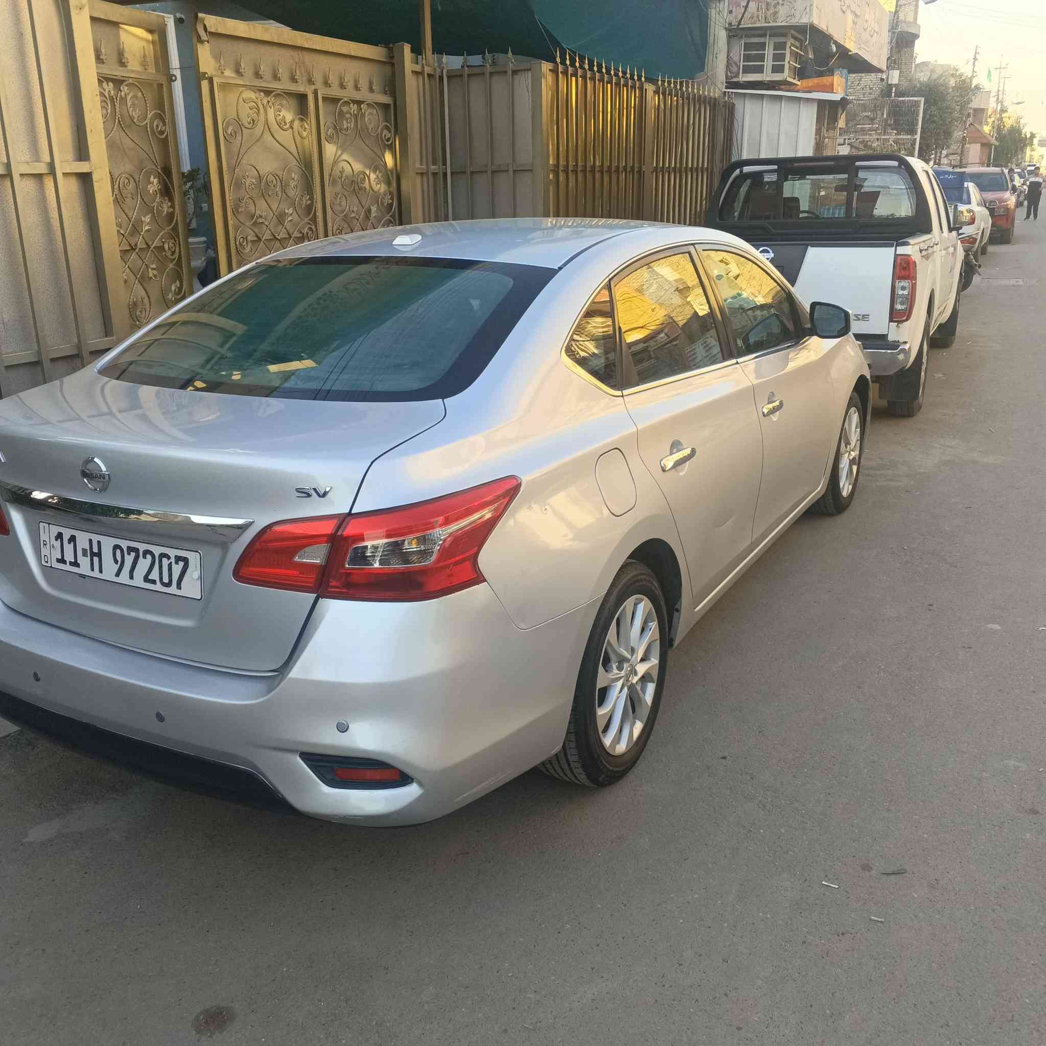 للبيع نيسان سنترا 2019
رقم بغداد الدولي الجديد 
هزه جديده 
سنويه جديده بأسمي 
محرك 1800 مكفوول
كير مكفوول
صدر نظيف جداً 
تبريد ممتاز 
تدفئه ممتازه 
شاشه كبيره اندرويد مع كامره خلفيه دواره 
تبريد شاشه 
تحكمات ستيرن جهتين حاكيه أتصال بلوتوث 
داخل صاج
كشنات مغلفه دووشمه
ماشيه 106
بصمه تشغيل وبيبان
نظام أيكوو تقليل الوقود 
نظام سبورت
لايت زنون 
سياره جاهزه ونظيفه خاليه من كل نقص 
صورة الحادث بالمنشور 
السعر 160 ورقه 
مكاني بغداد البلديات 
‏‪***********‬‏
