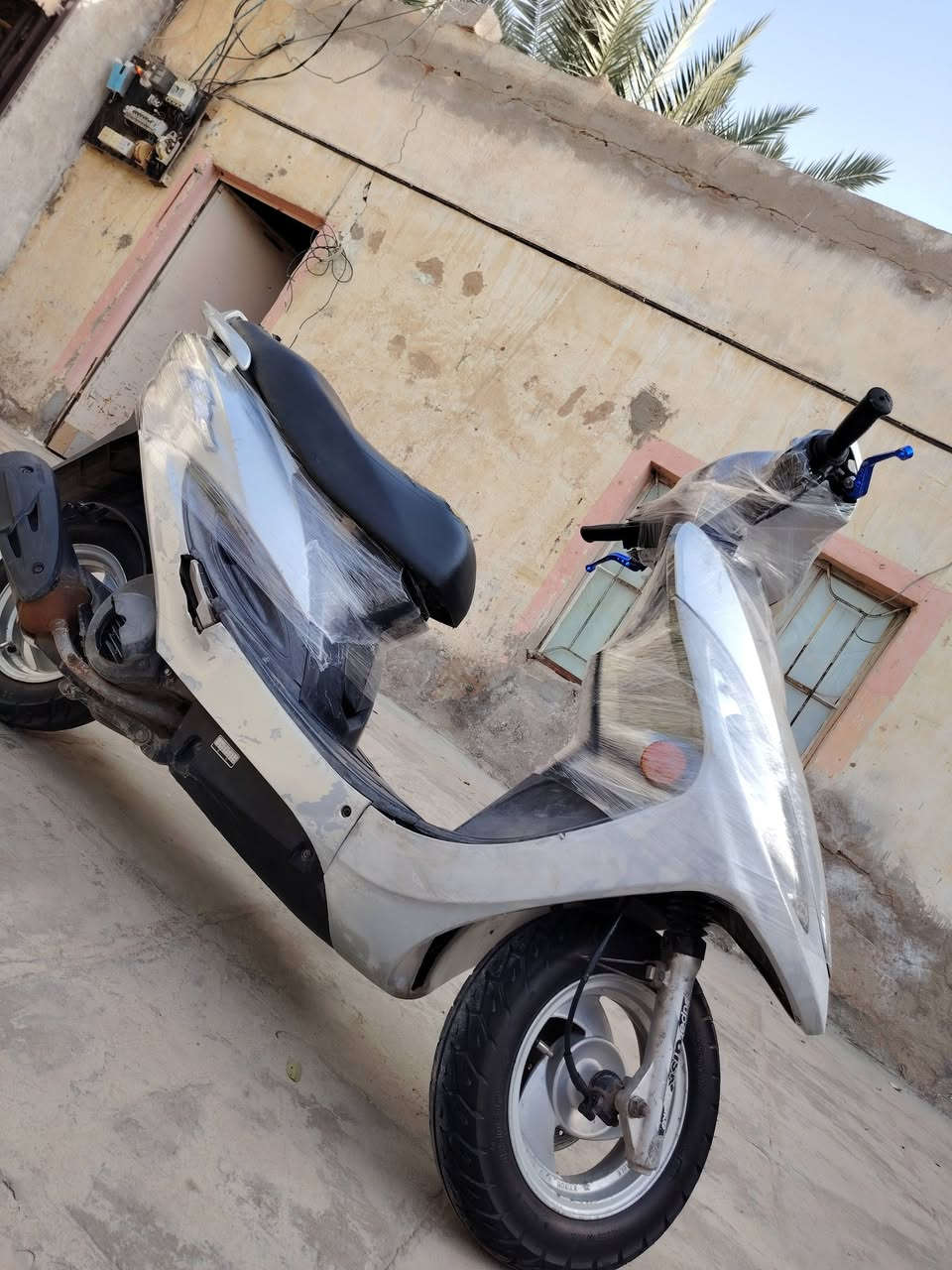 للبيع مال حاويه استونه نزلناها رقمي ***********
