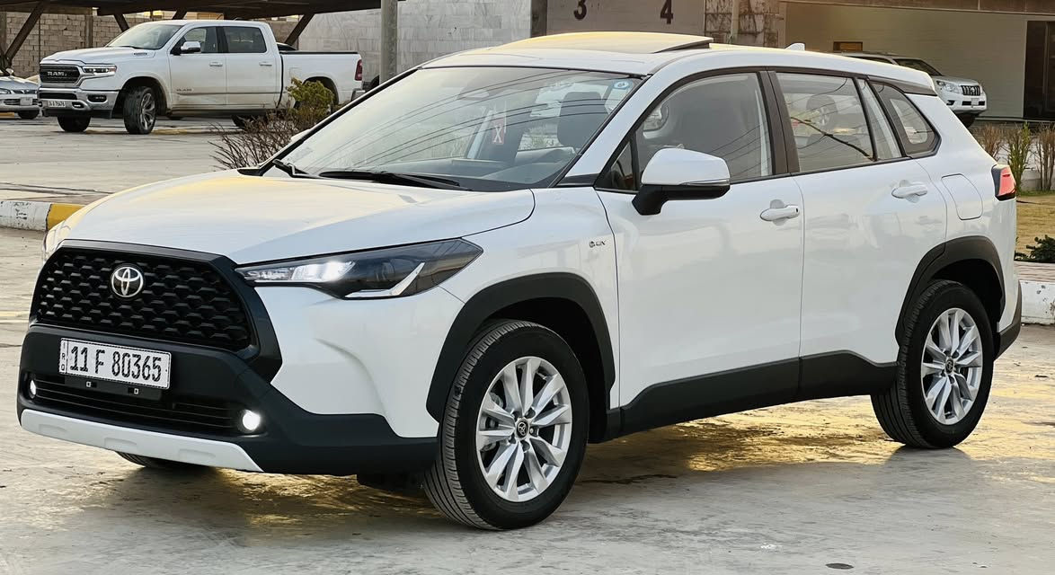 السلام عليكم كورلا كروز 2025 
ماشي ٥ زيرو 
فتحه وبصمه 
ورادار وبلوجكتر 
شاشه وكامره
 وحساس 
***********
***********
