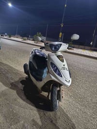 كامكو 2011 محرك 150 للبيع مفتوحه 500 وبيه مجال رقمي (واتساب) 078094303...