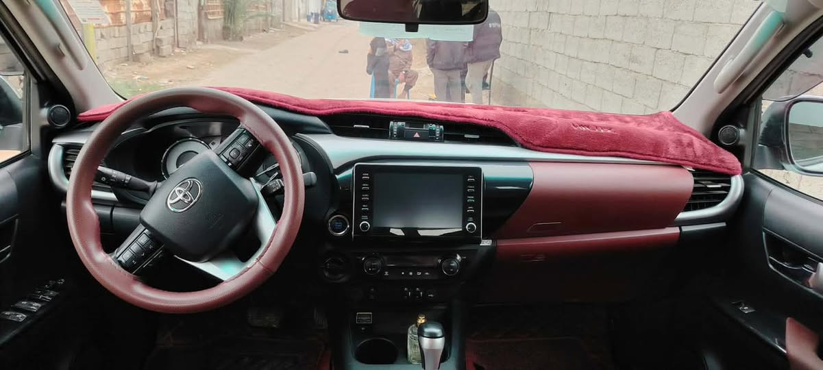 ‏سلام عليكم هايلوكس 24 رقم أربيل سيارة جديدة مكانها بغداد رقم صاحب السيارة ***********
