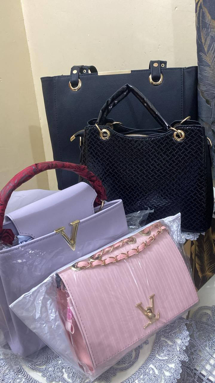 جنط بأسعار جدا مناسبه من ٥ إلى سعر ١٥ 
توصيل لجميع محافظات العراق ٥


**إذا كنت صاحب هذا الإعلان وتريد حذفه لأي سبب، رجاءا أرسل رسالة إلى الدعم الفني**