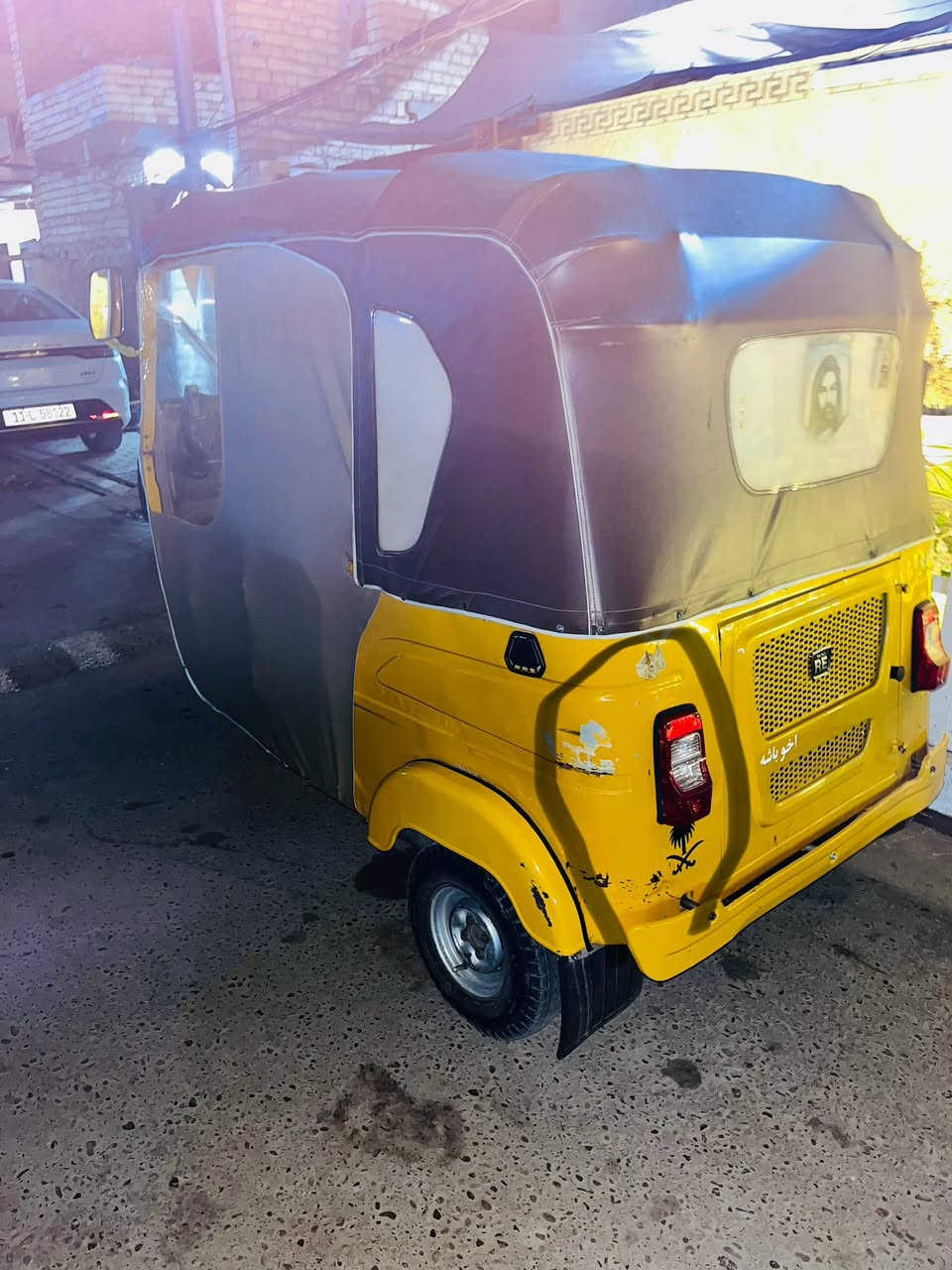 سلام عليكم تكتك 2022شهر١٢يوم٢٥ تكتك خير من الله المكينه كفاله عامه من كير وأكسن وكلاجات. كفاله عامه المكينه مرقمه نكليزي بسمي تحويل ثاني يوم   التكتك بيه ضربه موضحه كدامكم من صفحت البكلايت فقط والصفحه الثانيه الي  مشر عل جاملغ بل اسود بيه حار جوه الجاملغ فقط  والباقي كفاله  كاعيات نضيفات كلش بس بيهن وصخ وبيه تايرات جبليي جديد العنوان بغداد الشعله التصال   السعر 8/800      وبيه مجال***********
