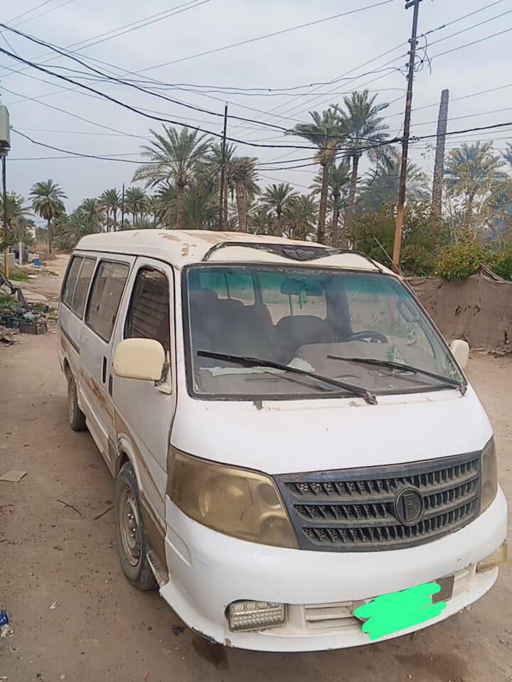 سلام عليكم عندي فتون للبيع موديل 8رقم احمر اتكفل سرقه وعشارين كير ومحرك وكسل مكفولات دوشمه جديد فيت بم جديد تانكي بانزين جديد تخم تاير جديد سياره حلوه سعر 16 وبيه مجال رقم هاتف ***********مكاني بغداد
