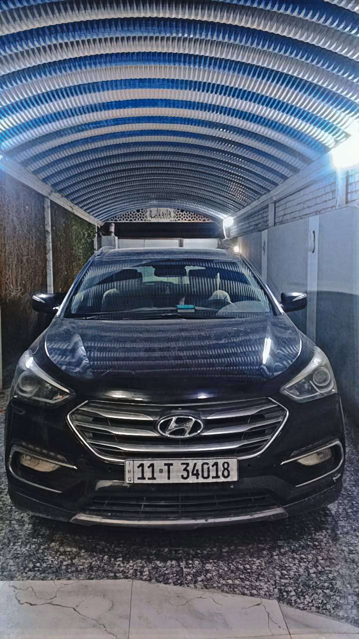 سنتافي 2018 للبيع 
محرك 2400
مانع انزلاق
بنوراما 
بصمه ابواب
جنطه كهرباء 
نقطه غمياء
حساسات خلفيه 
كامره 360 
شاشه اندرويد 
صور السونار بل منشور موجوده 
السعر 150 وبي مجال 
***********
