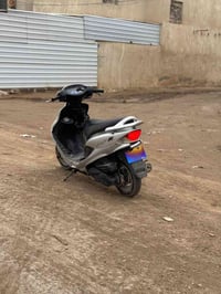 دراجة للبيع  نوع كامكو  مكينه 150 نوزل مامفتوحة ابد عالبلاد كهربائيات ...