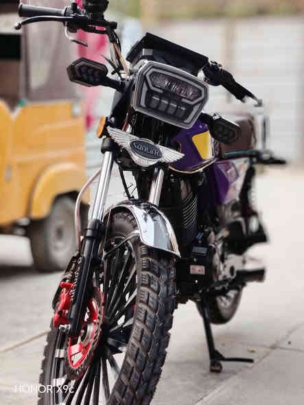 سلام عليكم دراجه ايراني 5كير موديل 2025 دراجه كفاله عامه جديده استعمال شخصي لدكلي شبيه كفاله سعر950 وبيه مجال بصيط مكاني بغداد حريه رقم الهاتف ***********
