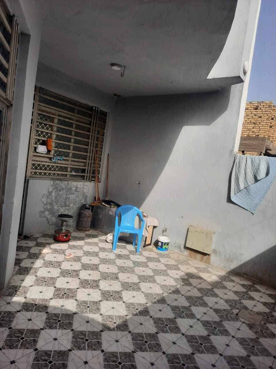 السلام عليكم  بيت للبيع 150 متر بابل ابو غرق  بحي المرتضى طابو صرف كراج سيارة صحيات مطبخ ستقبال صالة درج صحيات منور 2 غرف نوم 2 و فوك بيتونة وصحيات بيت بناء 2023عرض الشارع 12متر سعر 85 قابل للتفاوض للاستفسار اكثر ***********
