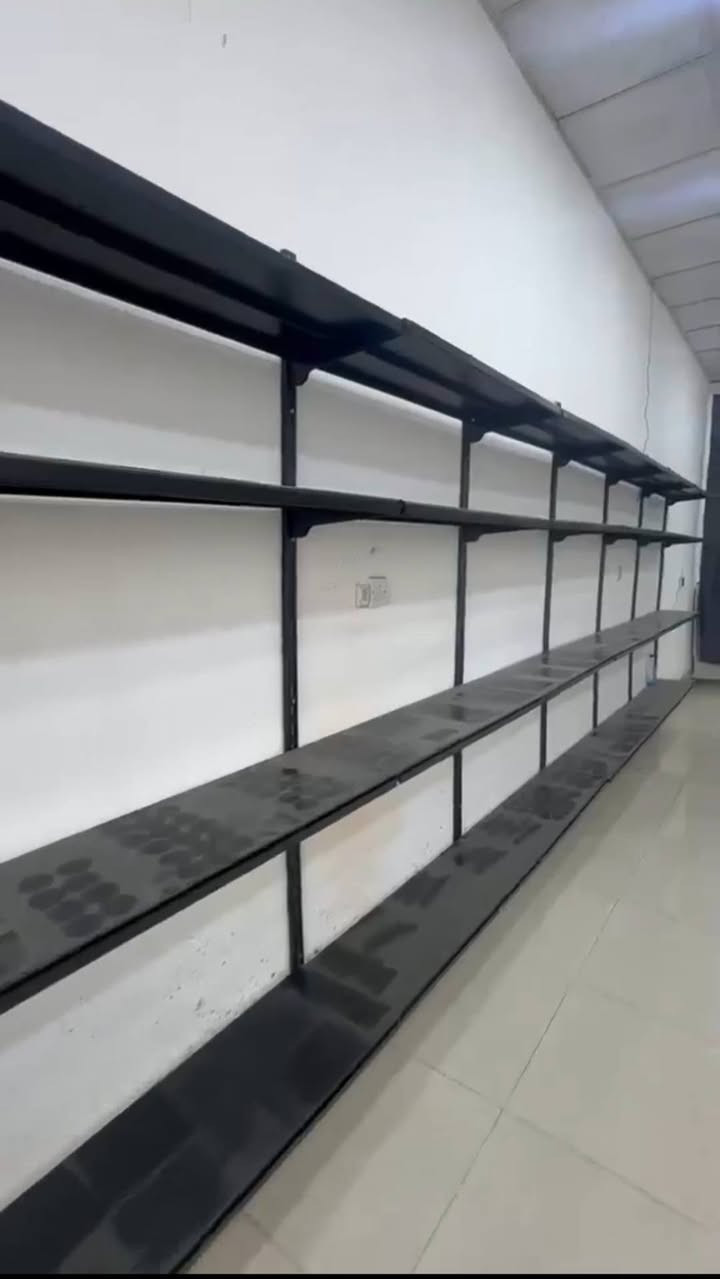 7 مه تری ره فی ره ش نوێ که م به کار تو  
30سم به رێنی ره فه یه 
4 تابق
تابلێ نویه که م به کارهاتوه رانية, السليمانية


**إذا كنت صاحب هذا الإعلان وتريد حذفه لأي سبب، رجاءا أرسل رسالة إلى الدعم الفني**