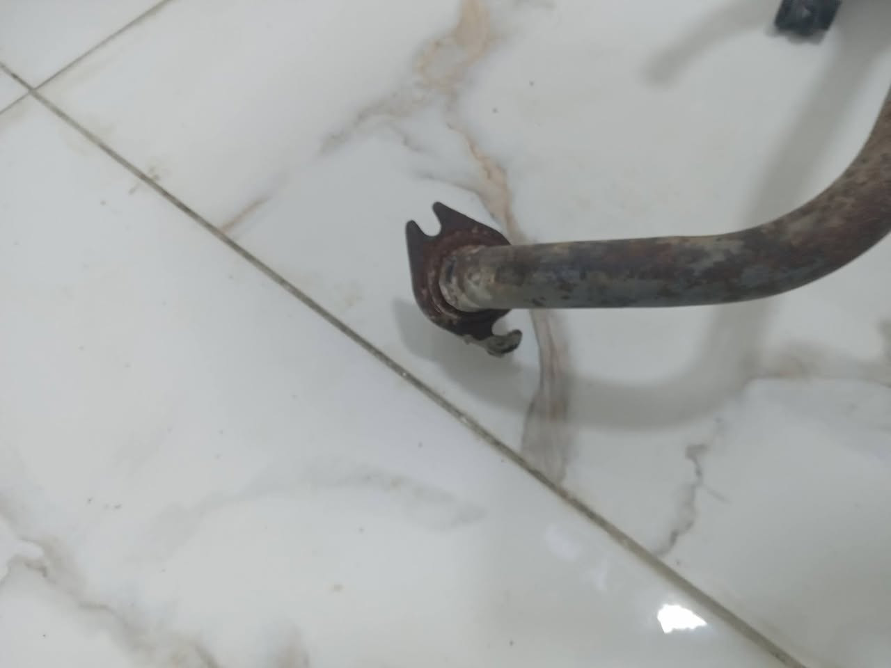 صالصنه بلادي بنت بلادي مال ماكس عام واقيه مختومه ياماها اخذتها من دراجتي وشديت اف ام بلادي بلادي بلادي السعر ٢٠ وي الواقيه مكاني ناصريه مركز ***********
