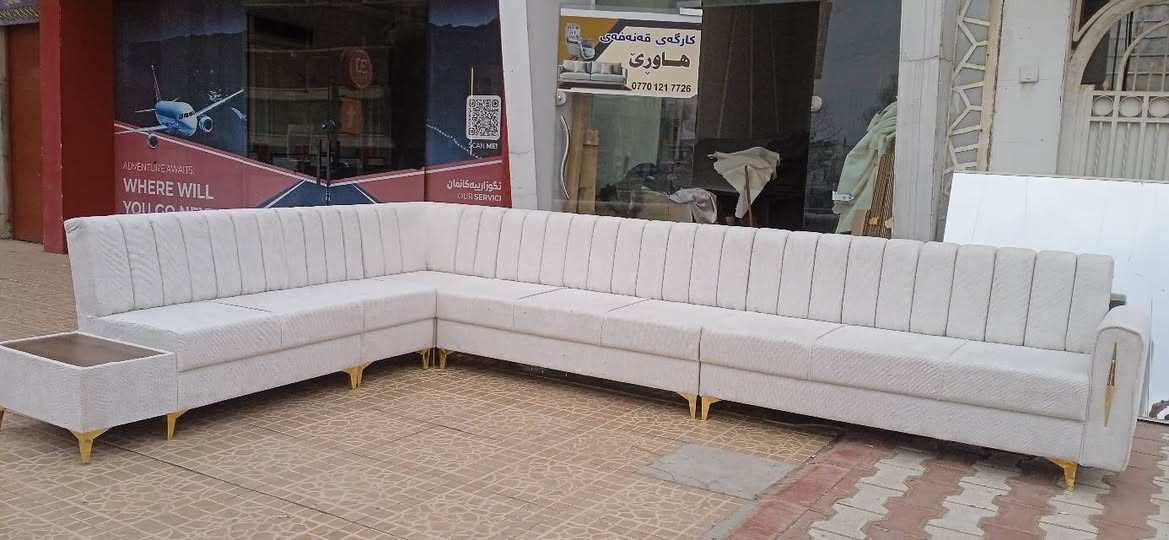 تاقمی ئیلی ١٠ نە نە فە ری بە هە موو رەنگیک بە ر دە ستە بو داواکردن بەیدیوندی بەم ژماریوە بکەن ***********
