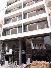 شقق للبيع قيد الانشاء التسليم  نهاية شهر ١٢ سنة 2025 الاعظمية على السد...