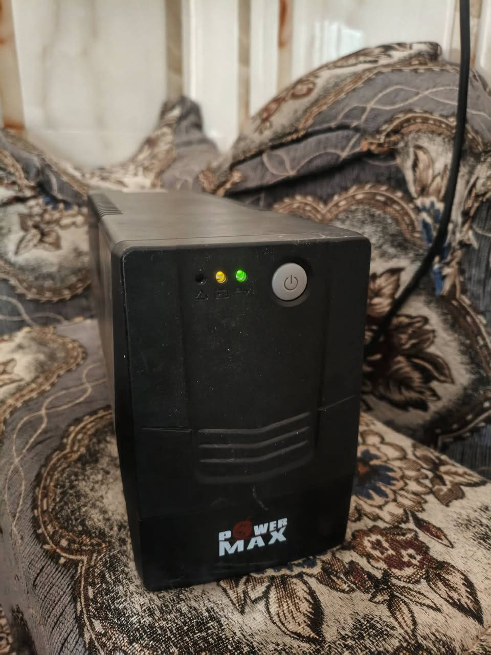 يو بي اس ماركه Power max اخذته ب 35 ورايده 25 يستعمل لل Ps5 و 4 واي أغراض  كهربائية 
للاتصال أو واتساب ***********
