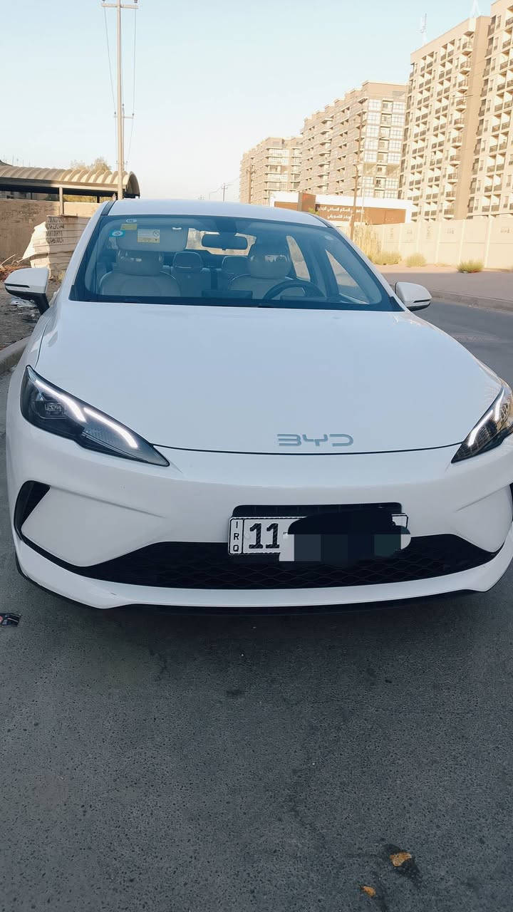 السلام عليكم شباب سيل5 موديل 25
رقم بغداد بسمي عنواني بغداد السياره مكفوله كفاله عامه 
لا بارد لا صبغ السياره  جديده  ماشيه قليل هاتف ***********
السعر 19400بيه مجل شي قليل

