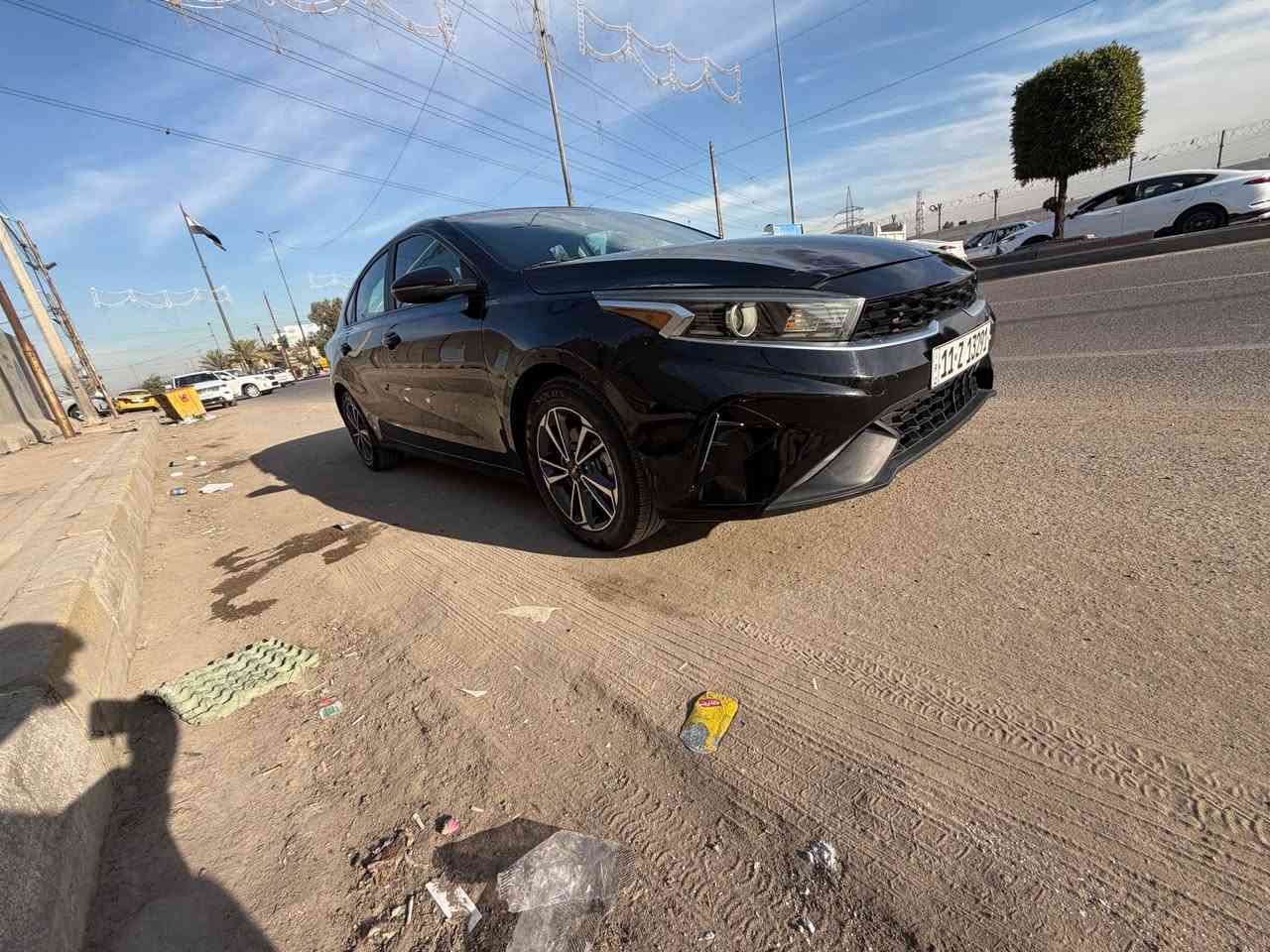 كيا فورتي ٢٠٢٢ اخت الزيرو ماشيه 9600 كيلو متر مرقم بغداد السياره حادث امامي فقط بارد مابيه نقطت صبغ فقط تكحيل او بيه تعديل شاصي امامي رقم الهاتف *********** بغداد, العراق
