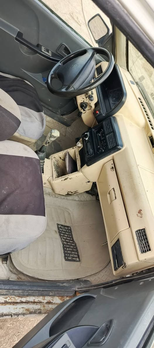 سلام عليكم سايبه موديل 9 مكنيه كاسره رنك بسمي شخصين السعر 20او بيه مجال العنوان السماوه الوركاء التفاصل اكثر ***********
