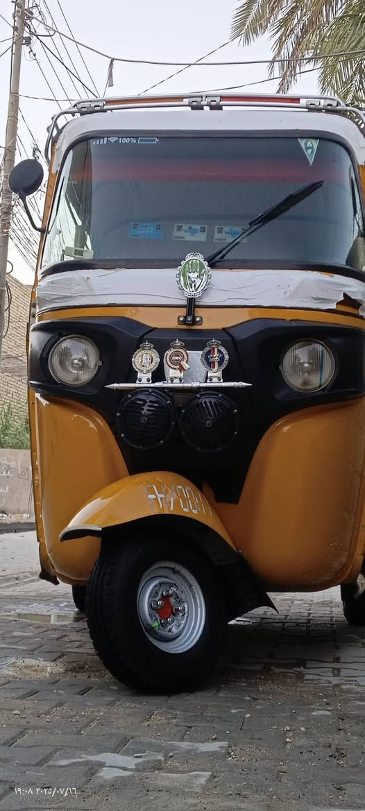 سلام عليكم تكتك 2020 مرقم سنويه كربله بيه مكينه مفتوحه وكشرهه حلو باقي التفاصيل  ***********
