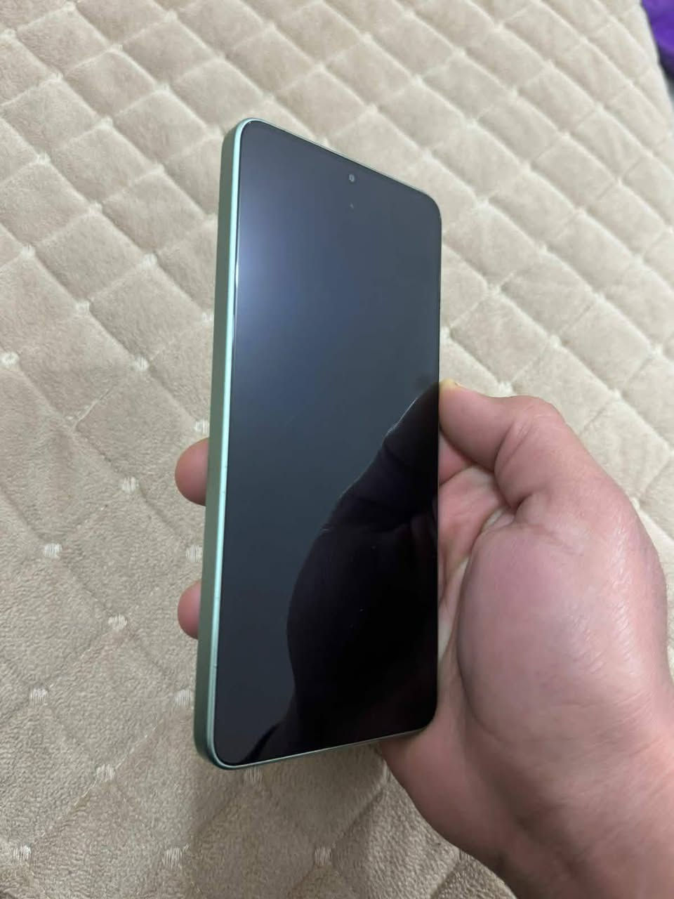 جهاز Poco x7 Pro
ذاكرة 512 رام 16 

معالج الترا Dimensity 8400

ثماني النواة بتردد يصل إلى 3.25 جيجا هرتز 
ملحقاته كامله جهاز نضيف / كوت الاحرار / السعرر 350 الاستفسار /***********
