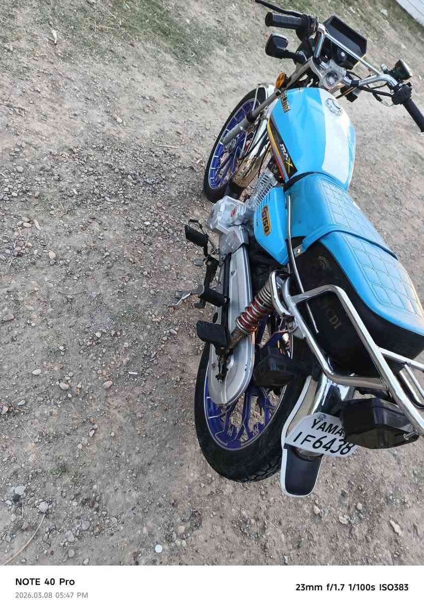 السلام عليكم شباب دراجه سيفان موديل ٢٠٢٤ أوراقه كامله الدراجه مكفوله كفاله عامه السعر ٧٠٠ وبيها مجال شي قليل ***********/***********
