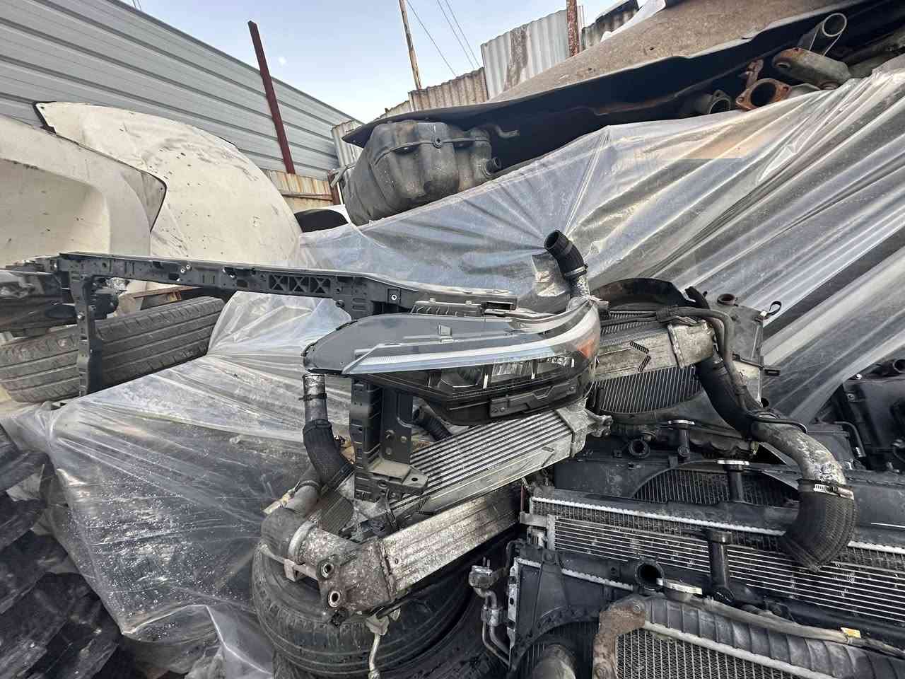 سلام عليكم من رخصه الادمن المحترم غراض كوري تفصيخ للبيع لايتات النترا وبدنه ودعاميه سوناته وجاملغ سبورتج من موديل 16 ال 20 وجاملغ كي 5 من موديل 21 الى 24 للبيع الغراض قيم واخذ بل يرضي الله وبنيد كي 5 من موديل 22 الو 25


**إذا كنت صاحب هذا الإعلان وتريد حذفه لأي سبب، رجاءا أرسل رسالة إلى الدعم الفني**