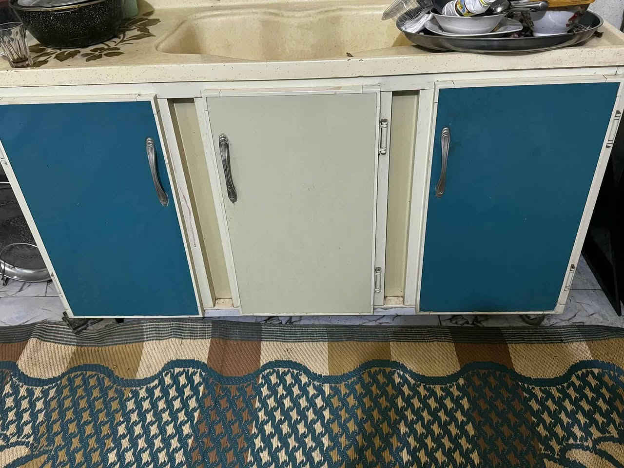 كاونتر مع ملحق سنك مستعمل نظيف
للتواصل ***********
