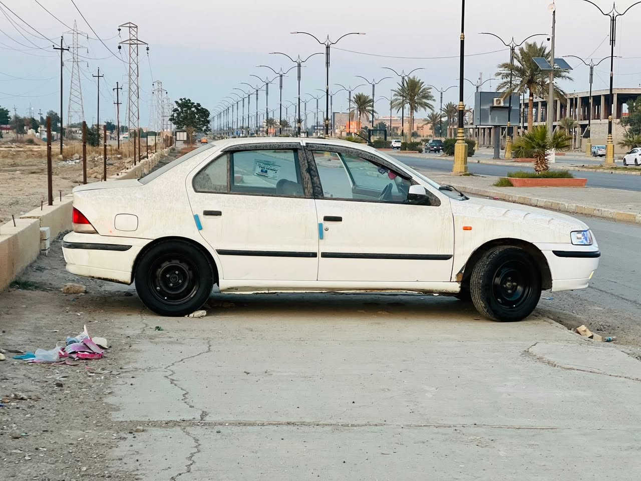 سلام عليكم سياره سمند للبيع موديل 2011
السياره جاهزه مكينه وكير جدد تخم تاير وكهربائيات 
مكفوله تبريد ثلج سنويه جديدة سعر 48 مكان السياره صلاح الدين تكريت  ***********
