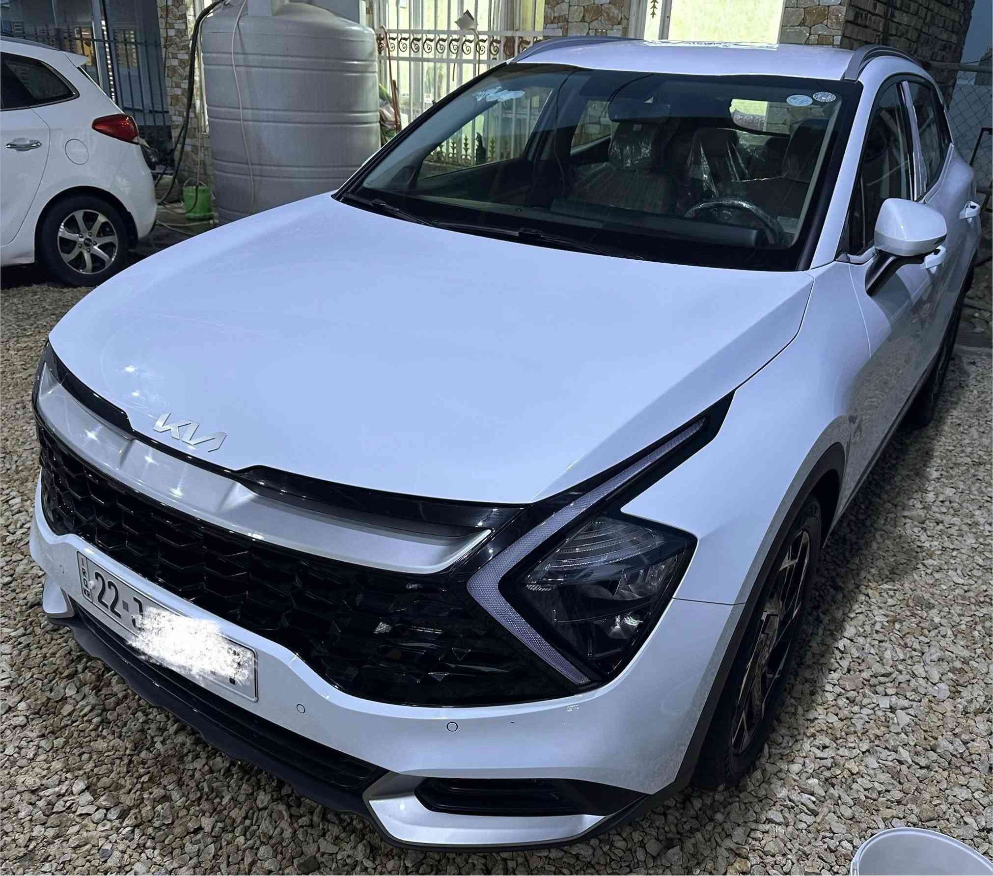 للاستفسار ***********
سبورتج 25 اربيل .. كفاله عامه من الدعاميه للدعاميه شرط السونار .. داخل بيجي .. جنطه شفط .. كشن تدفئه وستيرن تدفئه .. ولاقي المواصفات المعروفه ... السياره على وضع الشركه بشرط ... 
السعر 242$ 

الشراي يتصل لان مامتواجد  بالفيس .. وماجاوب رسائل
