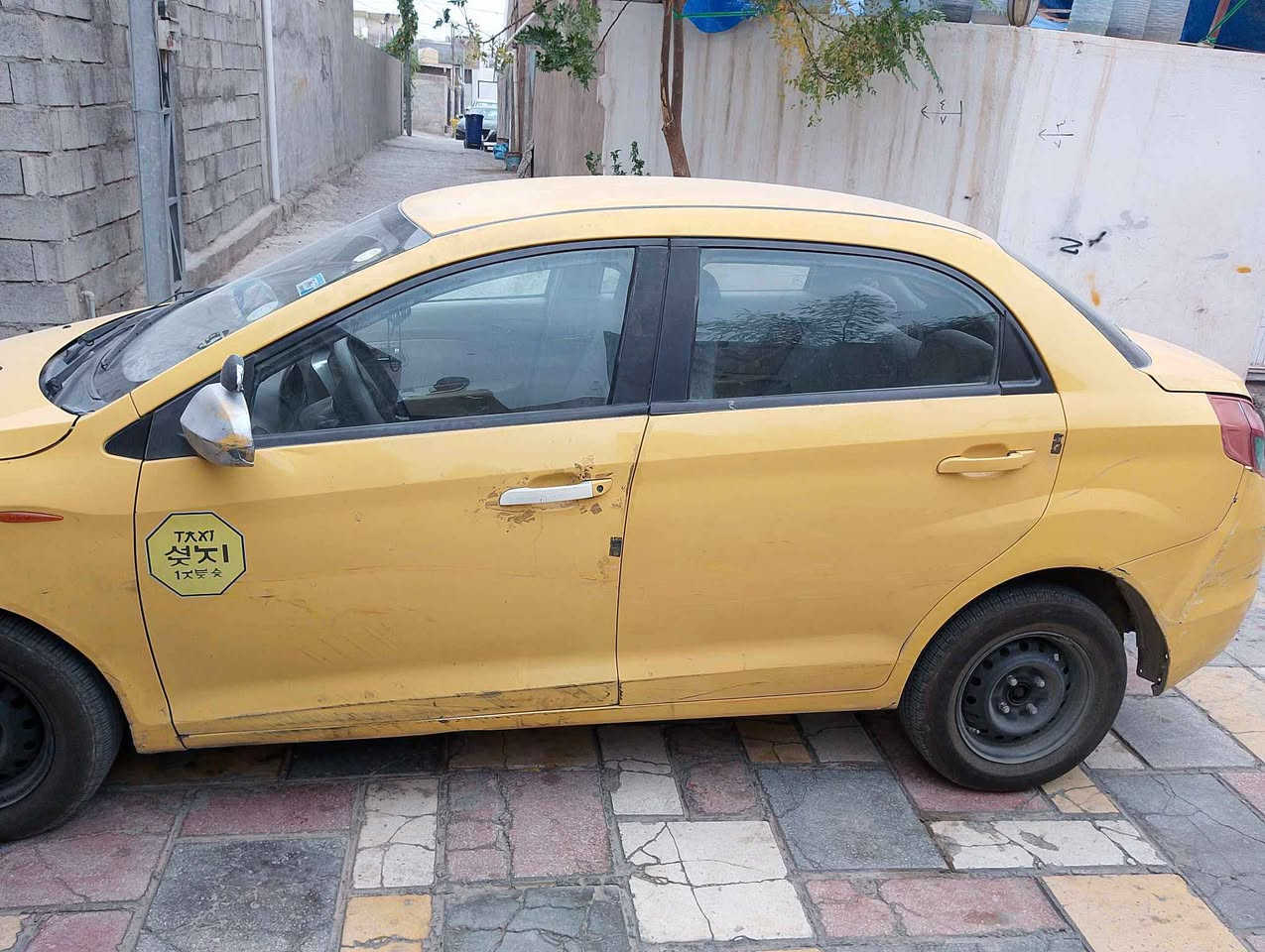 سلام عليكم اخي عندي سيارة شيري افلاوين كير او محرك كورله شرط لاصرف ولابخار سنويه عاج ساقطه من 2023شرط التحويل نقابه امصفره دفتر بانزين بي تايرات جديد لوك سيارة جاهزة 33اومجال كركوك
 ***********
*********** كركوك, العراق
