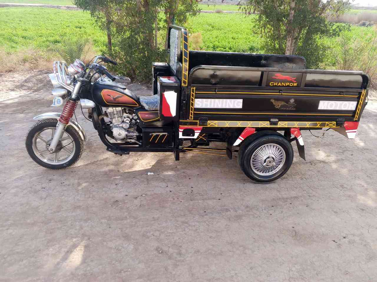 السلام عليكم ستوته للبيع موديل 18 مكينه 23 اوراق اصولي ستوته مقفوله كفاله عامه نقرهس ستوته مال جناي ما بيها اي نقص العنوان بابل الشوملي السعر مليون و300 وبيها مجال قليل للشراي ***********//***********
