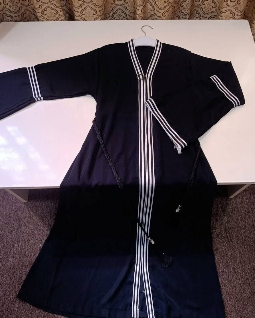اربع صايات بناتيه محير كلهن نظيفات جدا وسعر الكل ٢٥ اذا مفرد القطعه ٨


**إذا كنت صاحب هذا الإعلان وتريد حذفه لأي سبب، رجاءا أرسل رسالة إلى الدعم الفني**