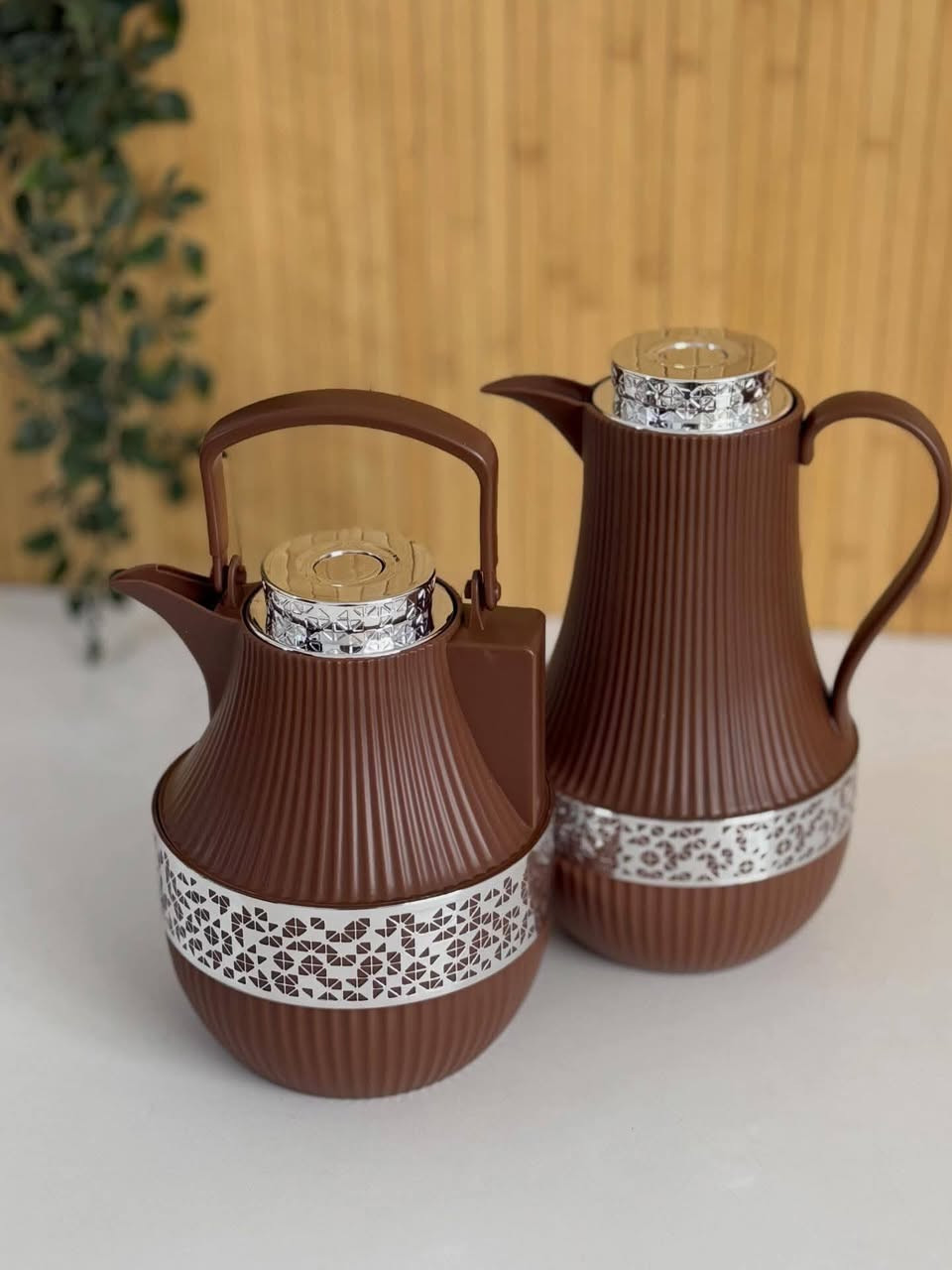 توفر وبسعر يخبل 😍💖💯
سيت ترمز ضيافة شاي وقهوة مودرن 🍃♥️
شكل مميز وانيق ويعطي فخامة للتقديم 😍

سعة 1 لتر يحفظ الحرارة والبرودة لمدة 18 ساعة 💯

مثالية للضيافة أو الاستخدام اليومي ✨
 ❤️

يوجد توصيل لكافة محافظات العراق 🚚⁩


**إذا كنت صاحب هذا الإعلان وتريد حذفه لأي سبب، رجاءا أرسل رسالة إلى الدعم الفني**