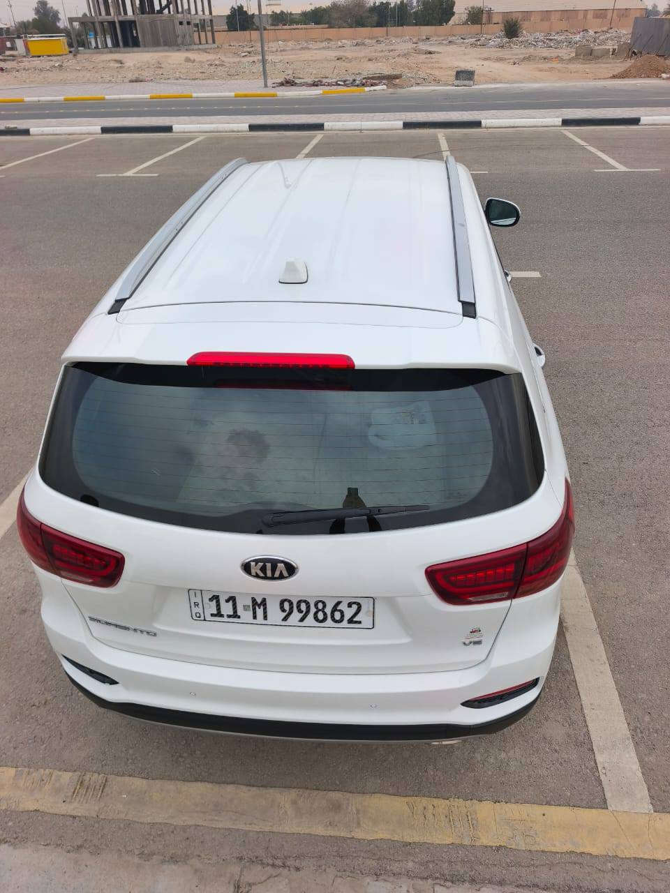 سلام عليكم سورنتو خليجيه موديل 20  فول عده الفتحة 

كفاله عامه من كلشي من الدعاميه للدعاميه 

عده باردين بصيطات جدآ شرط السونار 

سونارها مرفق سته سلندر سبعه راكب كير مكينه كفاله 

على وضع الشركه ماممدوده اصبانه شرط الفحص 

تخم تاير شرط اسبيرها ماناز وبالخير التصير من نصيبه 

سعرها 258 وبيها مجال جدا بسيط مكانها كربلاء استفسار 

***********.       ***********
