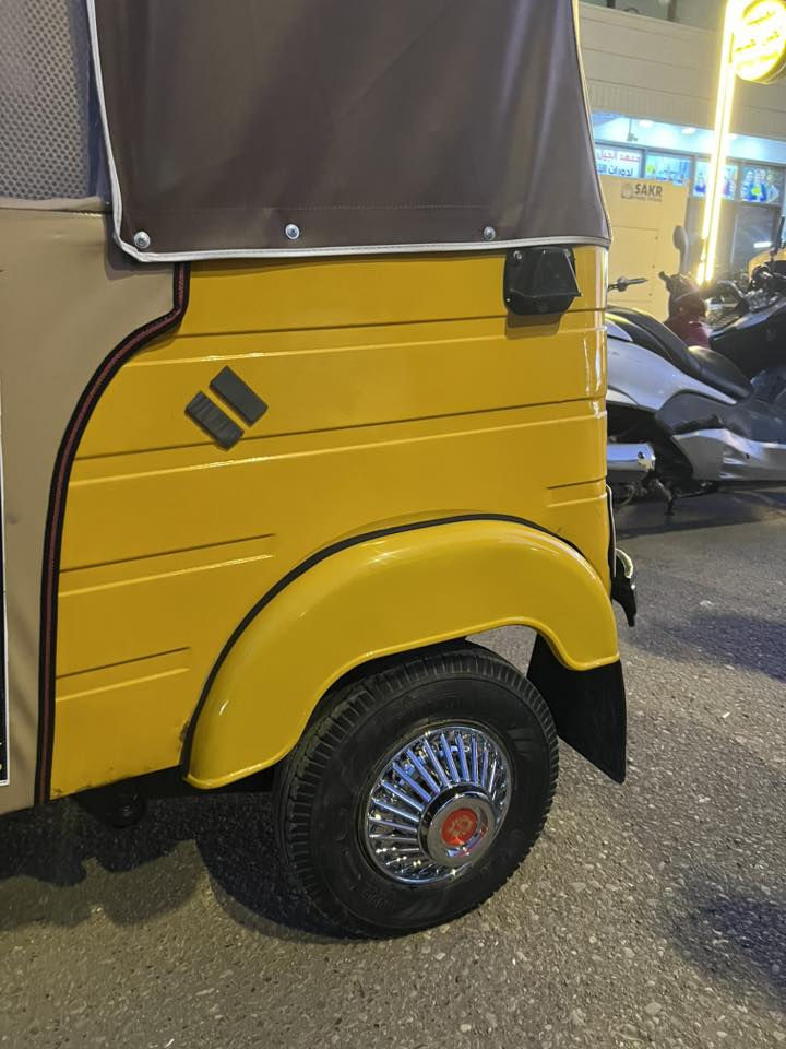 السلام عليكم 🫡 تكتك 🛺 2019شهر 11مرقم لوحه وسنويه نكليزي تحويل ثانيوم تكتك 🛺 كامله )(جادر جامه سيبايه مسجل تخم تاير كبات دوشمه لاستيكات )كامله مابيهه نقص برغي السعر $5800وبيه مجال مكاني بعقوبه للستفسار ***********
