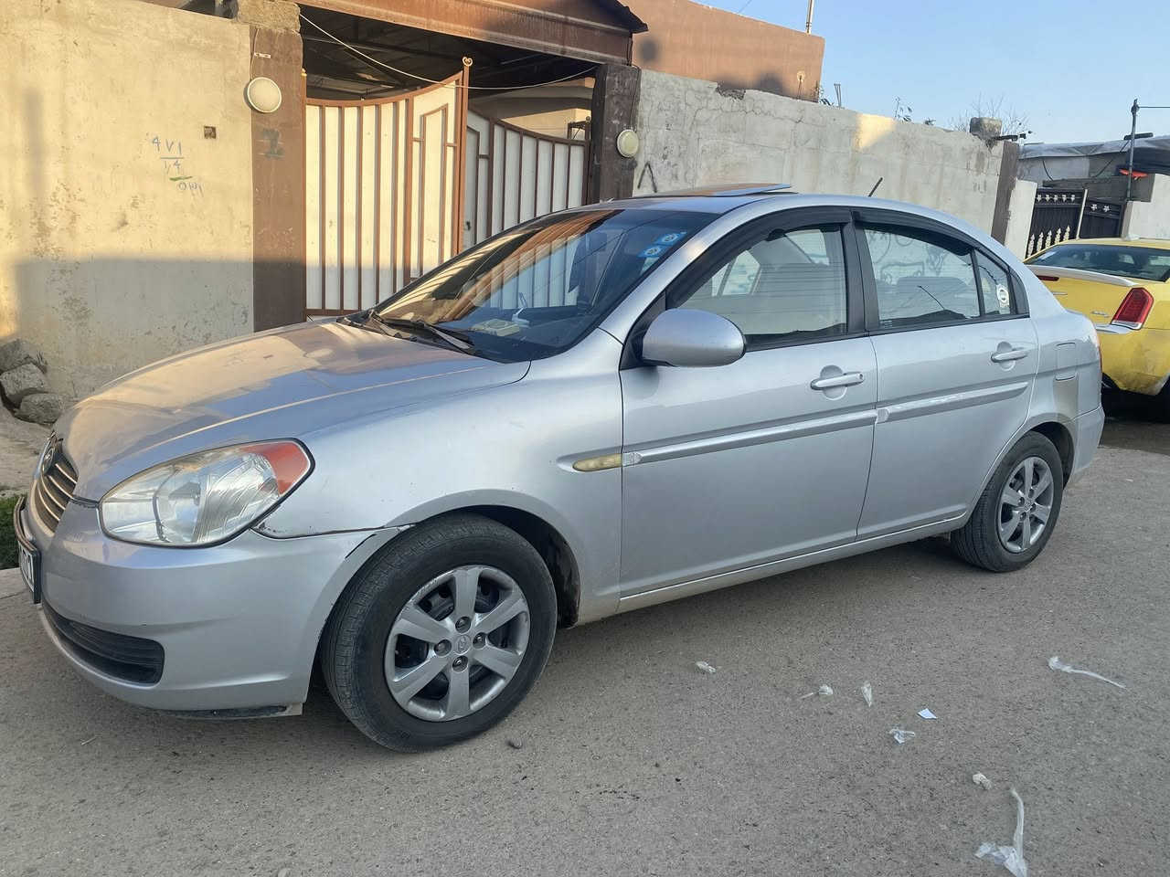 للبيع اكسنت 2008 جديد جديد
سنويه لل 2030  محرك كير+هزه +صدر امامي خلفي + تايرات + كهربائيات السياره شرط من الدعاميه للدعاميه من كل النواحي ماشيه 90 سياره ع وضع الشركه السعر98 بيها مجال بسيط  السياره اجمل من الصوره
***********
