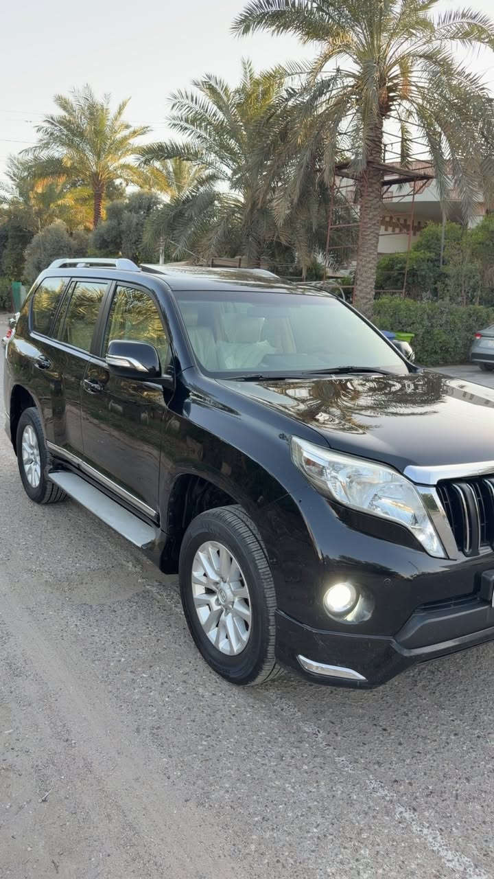 برادو 2017 كويتي ماشيه 102 رقم اربيل سياره فول مابيه اي نقص مكفوله من الصبغ والبارد عد رصعتين هزه رقم كله جديد السعر 357 ورقه وبيه مجال بسيط *********** دبل تانكي كشنات كهرباء صدر كير محرك كله جديد
