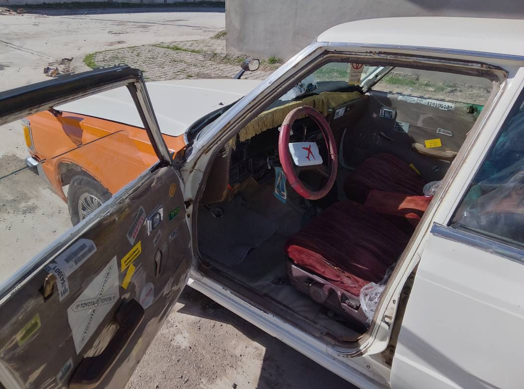 سلام عليكم  سوبه ر كراون 1982 كير ومحرك بيكب دير درجة اولى اوروبي دفتر بنزين بي. سنوية 2018 منتهي . شرط تحويل وكالة. أبو السنوية موجود تريد وكالة مباشر منه يسوي من دعامية لدعامية جاهزة سعره 24$ *********** كركوك, العراق
