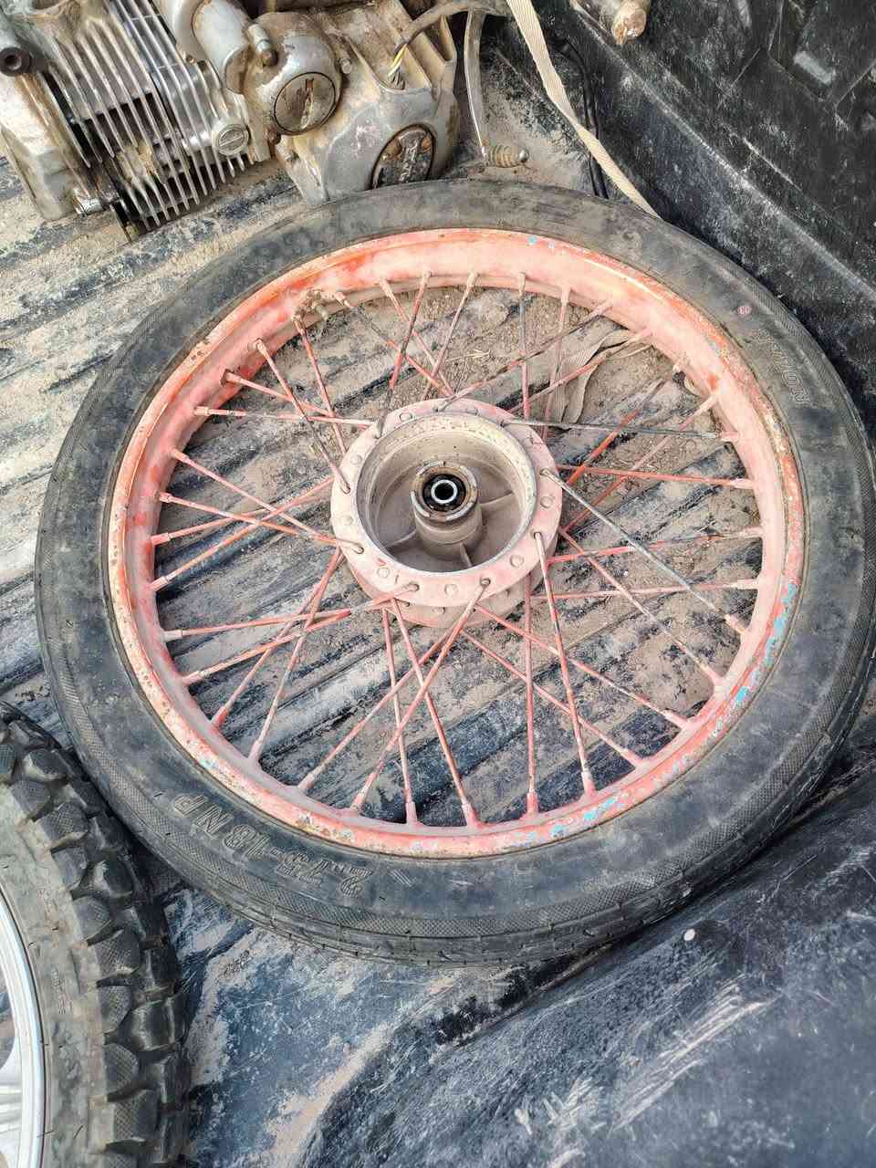 غراض سيفان للبيع محرك ووياله هنه وتايراتهن مكان الحمزه الشرقي


**إذا كنت صاحب هذا الإعلان وتريد حذفه لأي سبب، رجاءا أرسل رسالة إلى الدعم الفني**