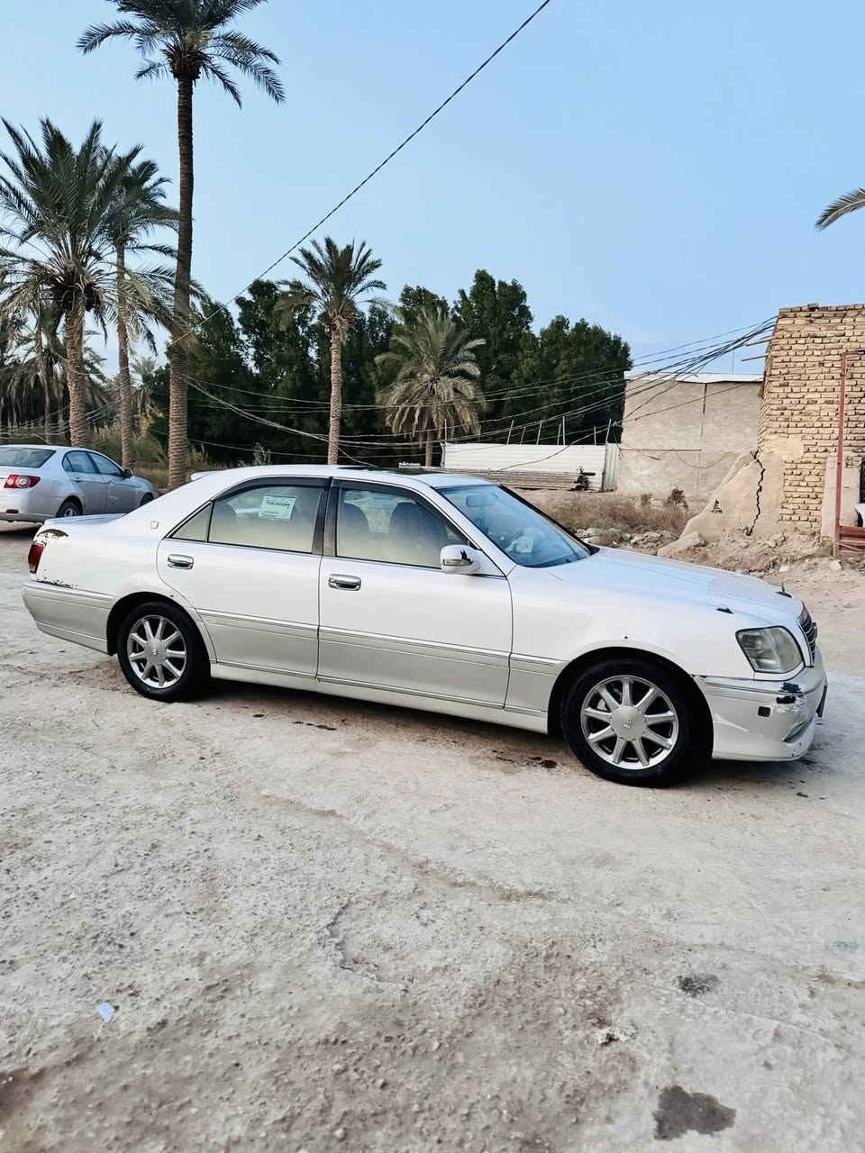 ملكه
مديل 2003 مداور ثاني يوم 

تحوير نجف فوك وجوه دشبول عارف العيساوي 

*محرك   (ديفور الكبير )جديد 
*فتحه القماره 

*تبريد امامي وخلفي 
*برده كهربائيه

*مضخمات خلفيه

*4كشنات كهربائية

*كشنات جلد 

*اريل كهربائي امامي شذره زركه 

*4دگم

*كرستال اصل

*كروز سرعه

*دركه صاج + تحكم استيرن 

*شاشة كرستال

*ستيرن كهربائي

*مضخم صوت 

*زنون بلاد

*ويل نجمه نفطي 

*تخم تاير جديد 

*مري شفط مع هيتر

*غراض جنطه كامله مع سبير بخطته بعده

السياره جاهزه نقص فقط الحدادية مقدم امامي والطخه الي بصوره ...

🏠المكان/ غماس /ديوانيه 

💲السعر 140$ مع مجال قليل

للاستفسار/ ***********
