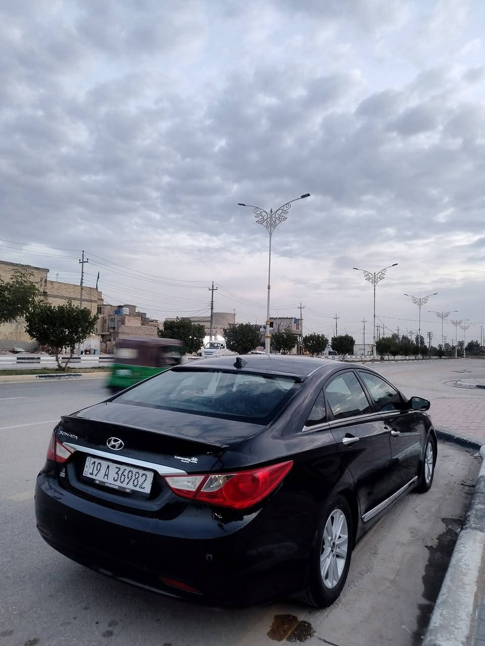 سلام عليكم البيع سوناته موديل 2013
رقم كربلاء وبسمي تحوال ثاني يوم كير محرك مكفوال حداديه نضيفه تخم تاير جديد السياره اي نقص مابيه وجاهزه موصفات السياره كشن كرهباي شاشه تحكم سترين جهتين كامره  لايت عالي ناصي زنون عدسه السونار بل منشور  مكان السياره  كربلاء حي
 الميلاد اي ستفسار تصال *********** 

***********
السعر 106وبيه مجال
