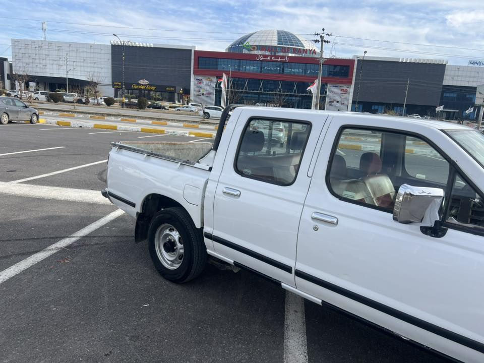 بە ناوی خوا
نیسان پیکاب مۆدیل ٢٠٠٢ 

سەنەوی تا ٢٠٢٨ 

ناو سوور ئیستراد خاس 

چوار جام کارەبا  

ABS

مەکینە بەخ

پاوەر

محسن

بۆیاخی نیە تەنها یەک پەڵەی بۆیاخە

شوێن ڕانیە 

تکایە ئەگەر موشتەری نیت بێزارمان مەکە 

ڕەقەم تەلەفۆن ***********

***********
