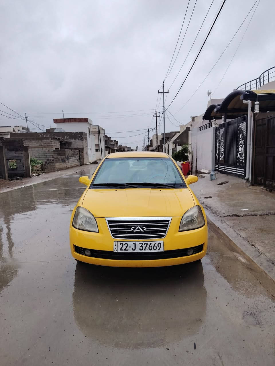 السلام عليكم
للبيع شيري A5.  
2013. سياره نضيفة مابيها شخط بعدها جديده
سنوية الى2028 
كير محرك ابلادي  محرك 1500. كير عادي 
بطاقه بانزين بيها سياره جاهزة 
السعر 58
 رقم الهاتف  ***********
