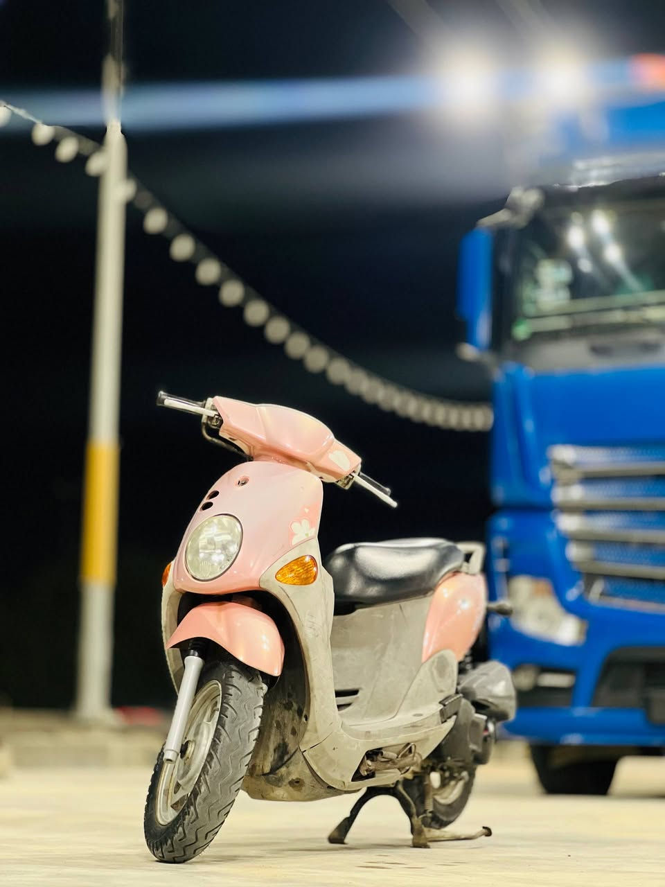 فله للبيع موديل ٢٠١١ دراجه كفاله عامه جيب فيتر وياك وتعال افحص السعر ٩٥٠ بيهه مجال حك الجيه العنوان بغداد الحسينيه الراشديه الرقم ***********
