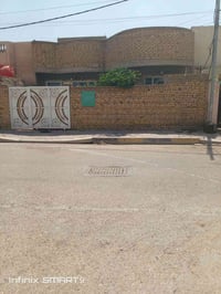 بيت للبيع • منطقة الشهداء • ٢٠٠م